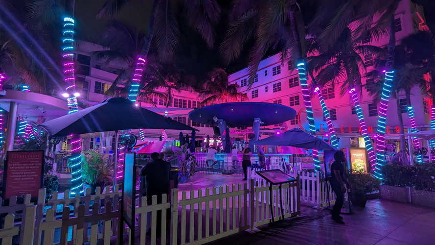 MIA_2023-08-23 20-53-35_PXL_20230824_005335582.NIGHT